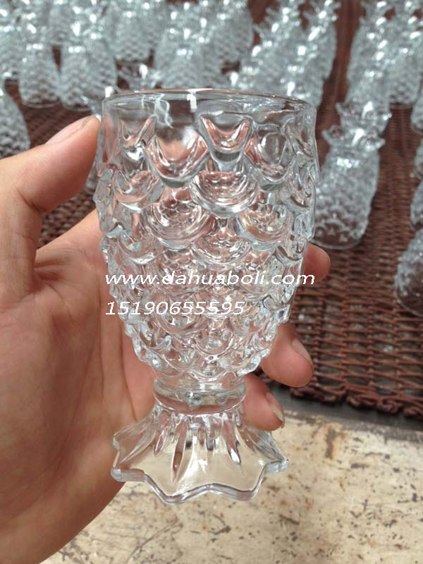 出口魚(yú)形玻璃果汁杯