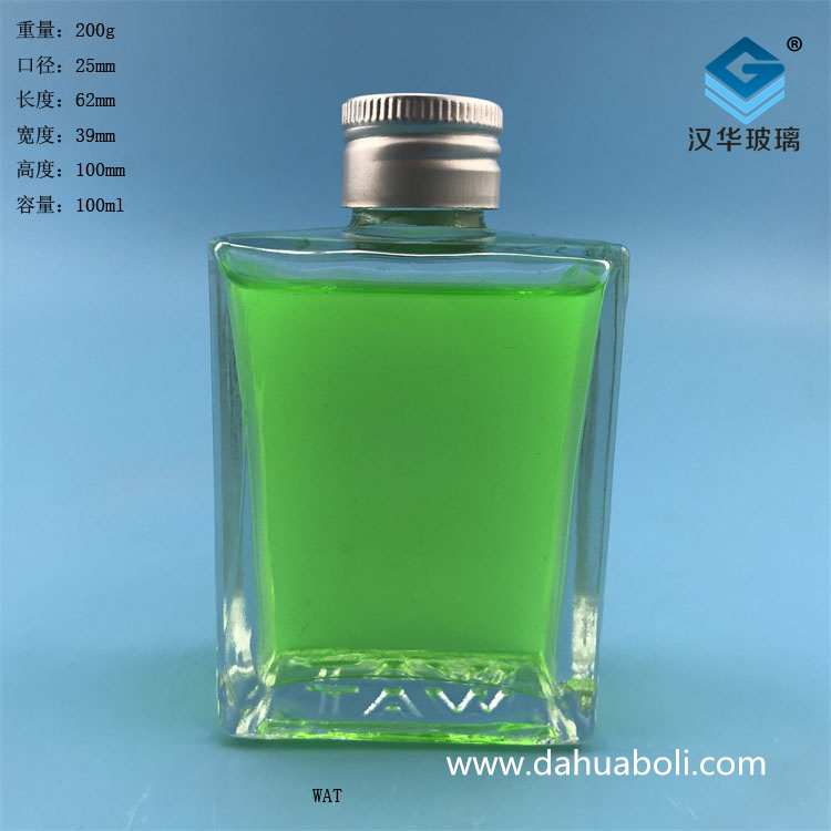 100ml長(zhǎng)方形玻璃小酒瓶