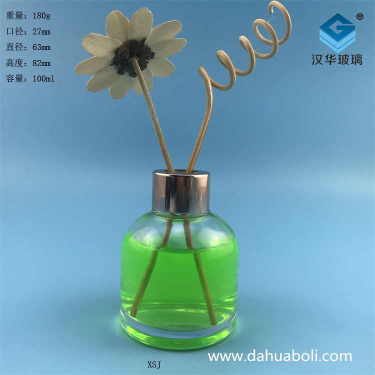 100ml絲口圓形玻璃香薰瓶生產(chǎn)廠家